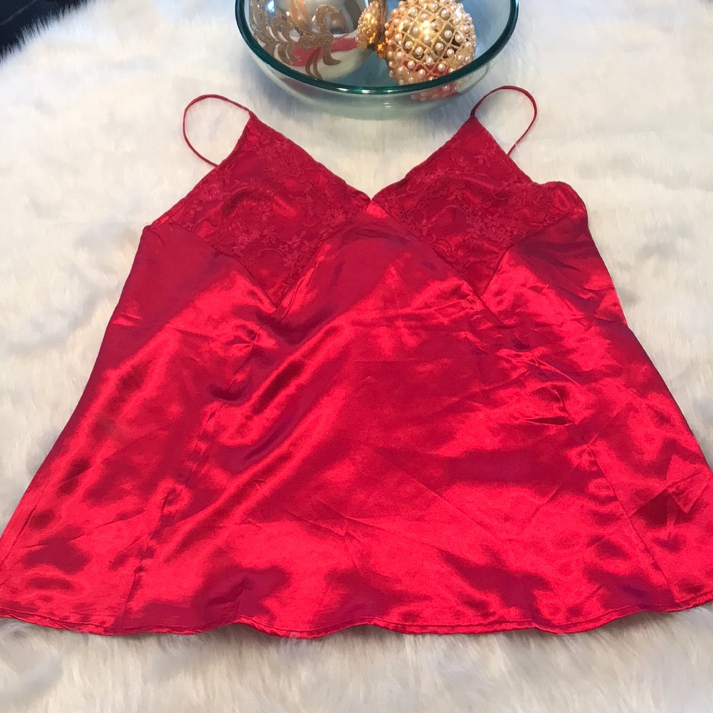 Persaya sleepshirt sleeveless top